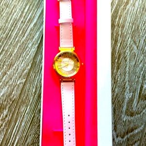 Isaac Mizrahi Live Watch